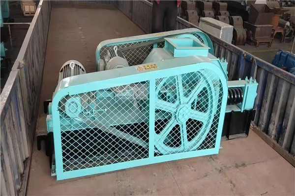 �l(f��)�ɶ��Ͽ͑�400��250С�͌�݁����C