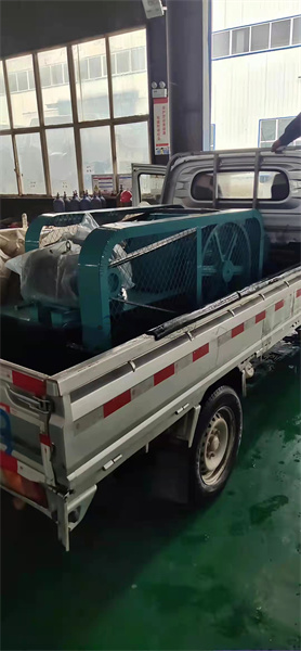 ����ͬ���{؛���ڇ���400��250�p�X݁