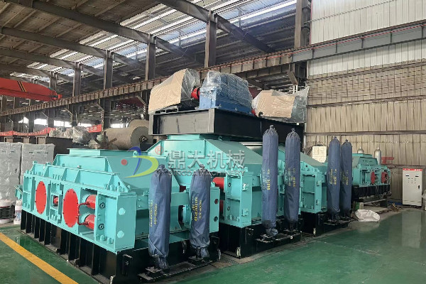 ��݁����C