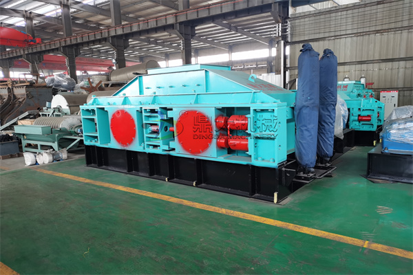 對輥制砂機(jī) 對輥制砂機(jī)