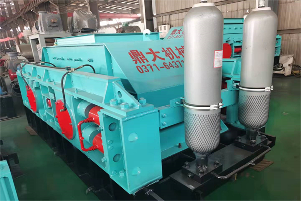 ��݁����C(j��)