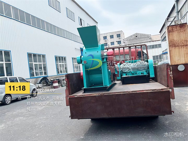 �l(f��)����600*400�p�S����C(j��)�Ͱl(f��)���400*400��(du��)݁����C(j��)��һ�_(t��i)