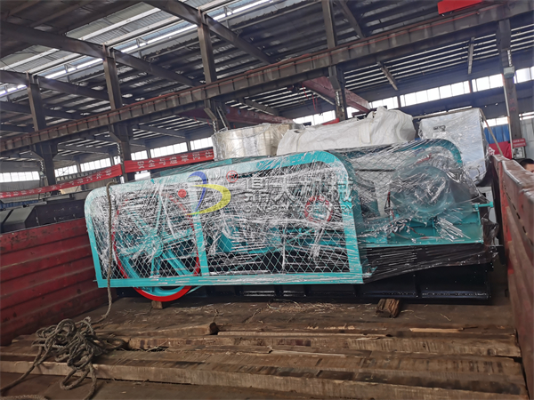 �l(f��)�ӱ��ȷ��̰��h400��250�p�X݁����C(j��)